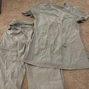 Size small Cherokee scrub set